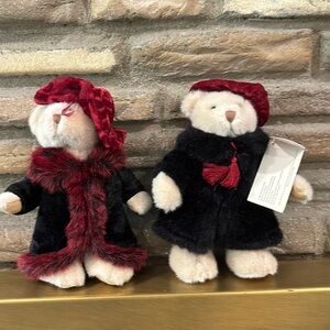 Russ Vintage Berrie Victorian Bears - Sasha and Natasha 7" Cream Teddy Bears